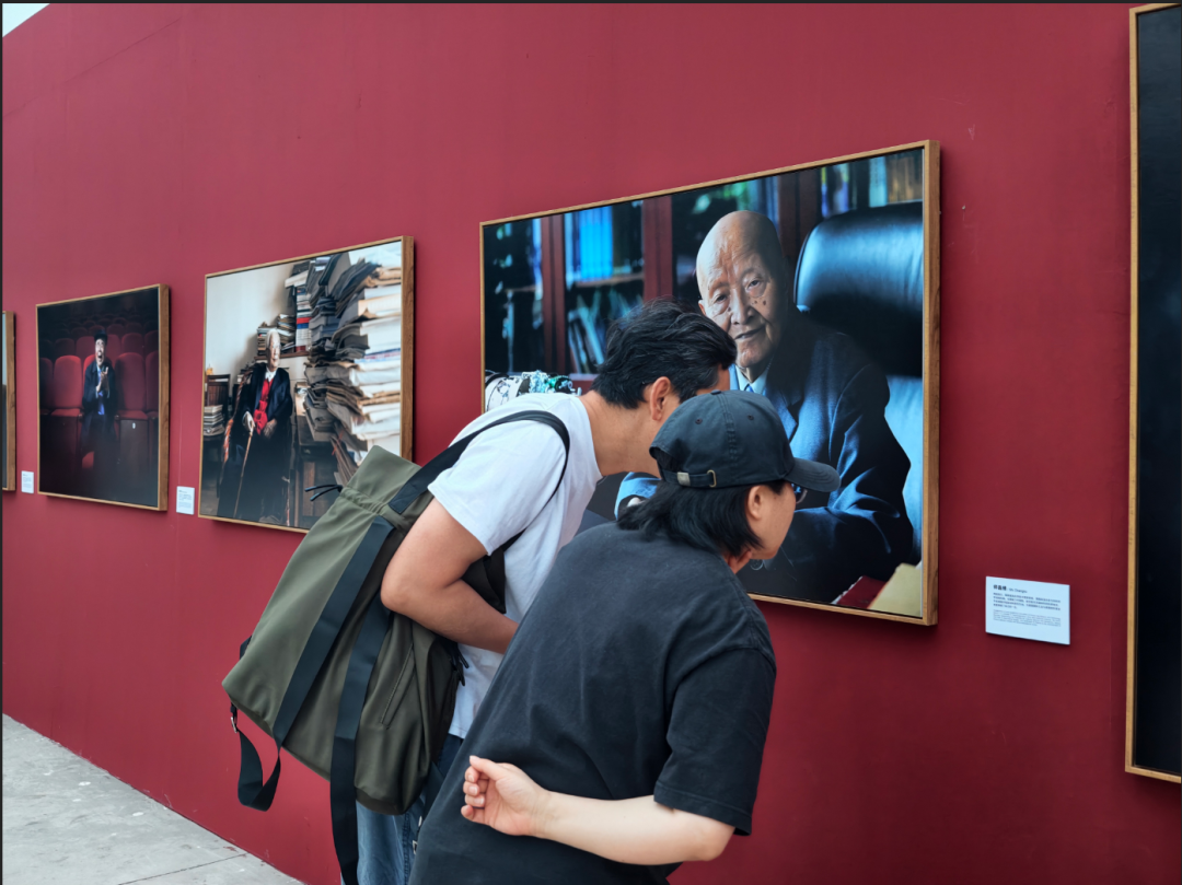 镜头叙岁月,影像敬初心|平遥致敬展亮相大展现场 · 配图 9
